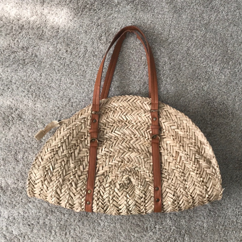 Straw tote
